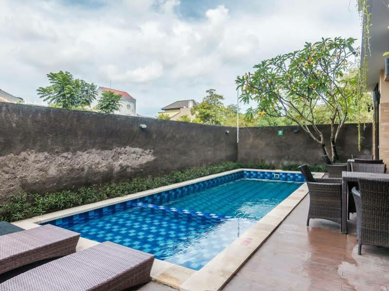 Zen Rooms Basic Jimbaran Taman Mulia Exteriér fotografie