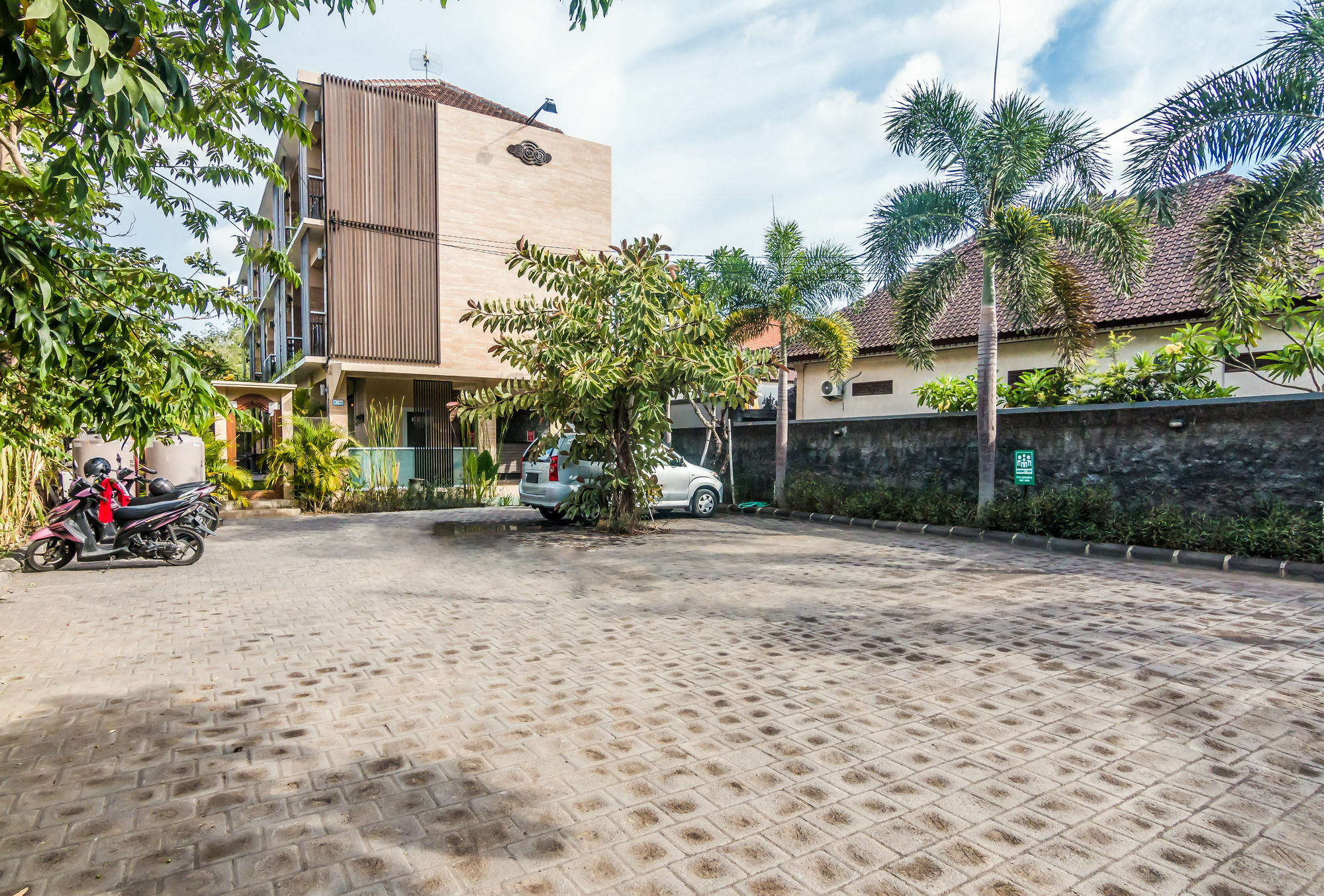 Zen Rooms Basic Jimbaran Taman Mulia Exteriér fotografie